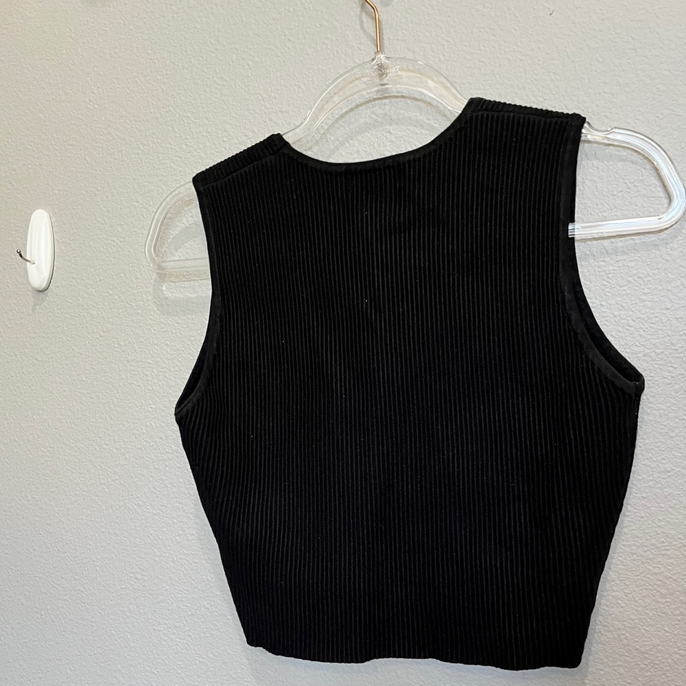 House of Harlow Black Ribbed top - Picture 2 of 2